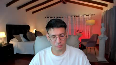 Snapshot of timothy_jones1 chatting on 05.31.26 timi jones online show from 05.31.26