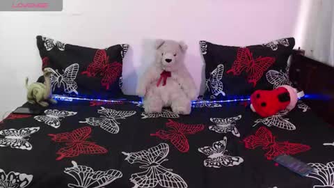 Tina N Charlie online show from 10.06.25