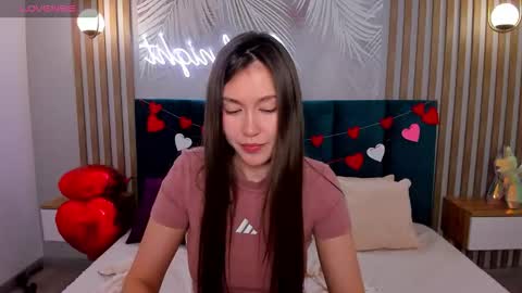 Snapshot of tina_porter chatting on 02.08.26 Tina online show from 02.08.26