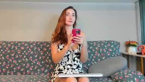 Snapshot of tinabell22 chatting on 03.22.26 Tina online show from 03.22.26