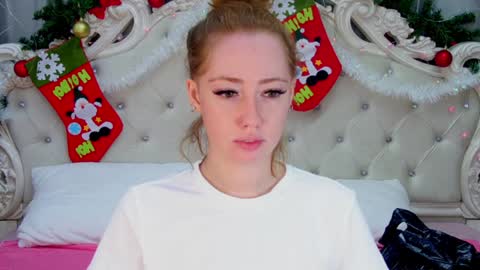 Snapshot of tinabrook chatting on 01.03.25 Tina online show from 01.03.25