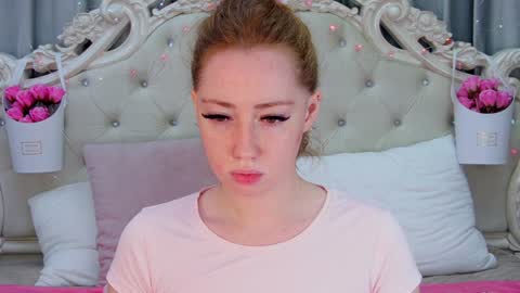 Snapshot of tinabrook chatting on 01.27.25 Tina online show from 01.27.25
