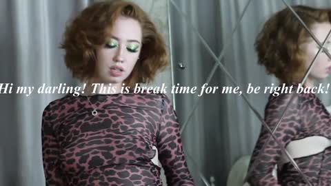 Snapshot of tinabrook chatting on 01.27.25 Tina online show from 01.27.25