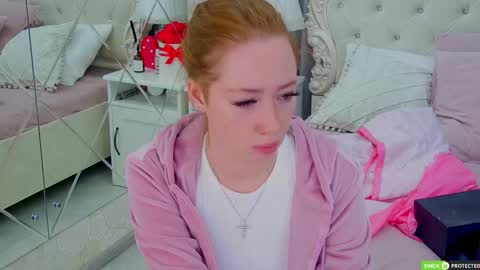 Snapshot of tinabrook chatting on 10.08.25 Tina online show from 10.08.25