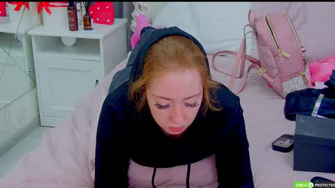 Snapshot of tinabrook chatting on 10.15.25 Tina online show from 10.15.25
