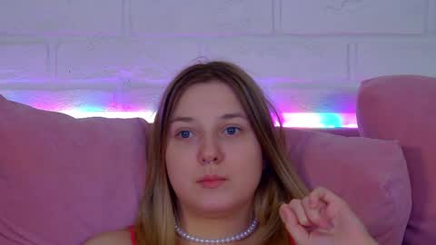 Snapshot of tinaburton chatting on 04.30.26 TinaBurton online show from 04.30.26
