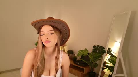 Tina online show from 04.03.26