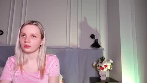 tinasiner online show from 02.09.25