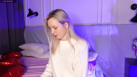 tinasiner online show from 02.12.25