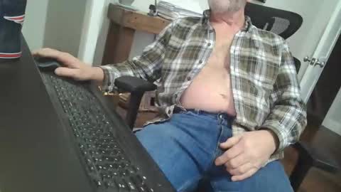 Snapshot of tincup430 chatting on 02.06.26 5 day load on deck online show from 02.06.26