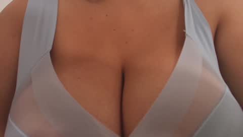 tinkerbell online show from 01.18.25