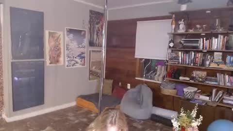 tinkerbellmel44 online show from 10.29.25