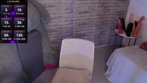 Tinna Goddess online show from 10.31.25