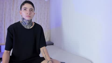 TINNY AND CANDY online show from 11.17.25