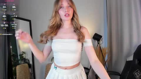 Snapshot of tinnytiana chatting on 05.14.26 Tiana online show from 05.14.26