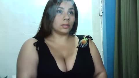 Snapshot of tintal_jers chatting on 01.12.25 tintal jers online show from 01.12.25