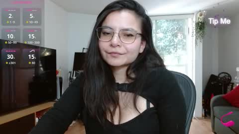 Tiny Caroline online show from 01.06.26