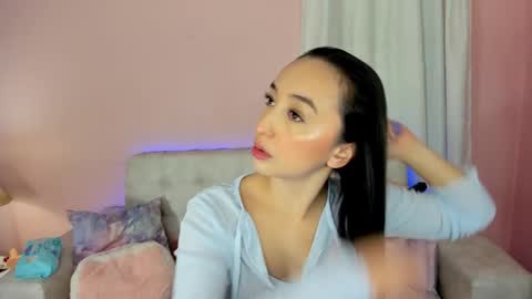 tiny_cora online show from 02.09.25