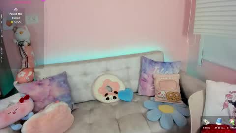 tiny_cora online show from 12.05.25