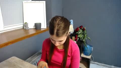 Snapshot of tiny_felicity chatting on 03.01.25 Gloria online show from 03.01.25