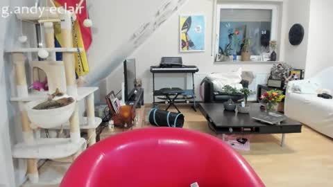 Tiny online show from 09.15.25