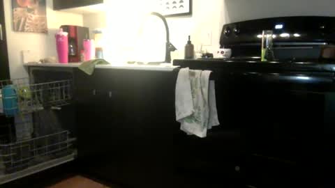 tinyandtatted420 online show from 01.07.26