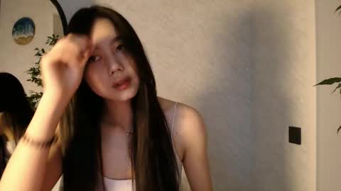 Snapshot of tinykawaii chatting on 04.05.26 Tina extra tips in PVT online show from 04.05.26