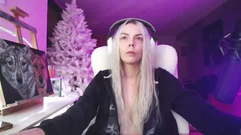 stage Kylie Sinner  brand CLITBAIT online show from 11.21.25