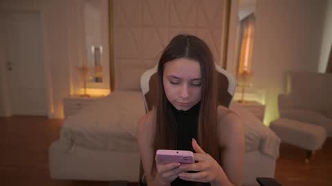 tinynataliee online show from 03.02.26