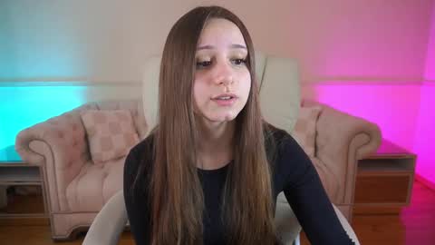 tinynataliee online show from 04.01.26