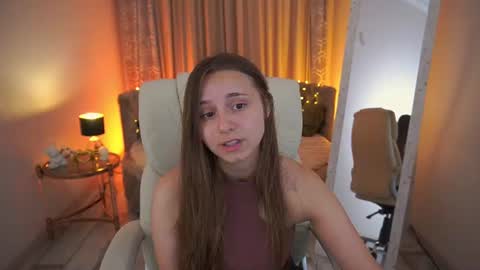 Snapshot of tinynataliee chatting on 07.20.26 tinynataliee online show from 07.20.26
