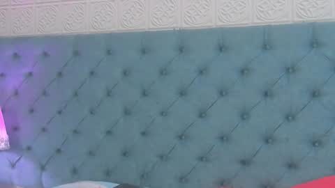 Tinnyrose online show from 02.26.26