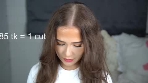 Lili online show from 10.15.25