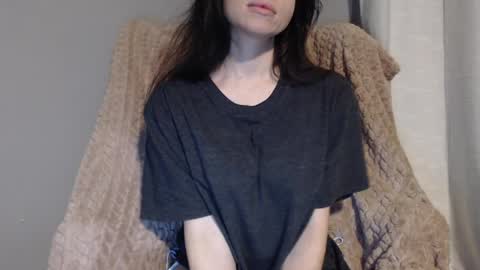 Snapshot of tinyytina chatting on 04.05.26 TinyyTina online show from 04.05.26