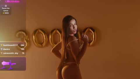 Snapshot of tiphani_walker_ chatting on 12.18.24 Tiphani Walker online show from 12.18.24