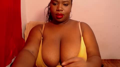 Snapshot of tisha_brown1 chatting on 12.14.24 Tisha online show from 12.14.24