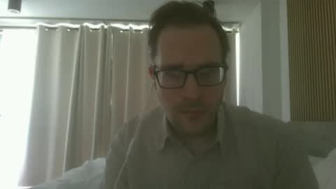 Snapshot of titlovercums chatting on 04.18.26 titlovercums online show from 04.18.26