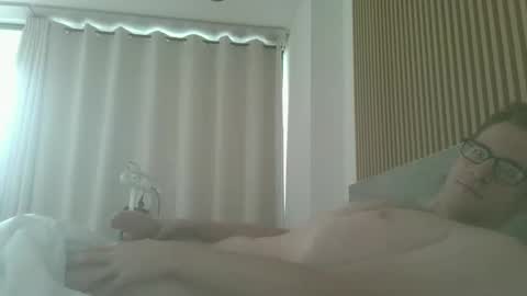 Snapshot of titlovercums chatting on 04.20.26 titlovercums online show from 04.20.26