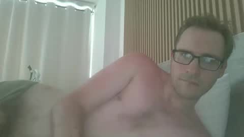 Snapshot of titlovercums chatting on 04.24.26 titlovercums online show from 04.24.26