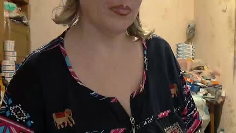 Snapshot of tittylina chatting on 01.12.25 tittylina online show from 01.12.25
