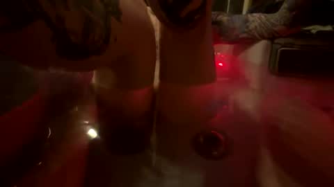 Snapshot of tjamesm82 chatting on 11.05.25 Foolisheart online show from 11.05.25