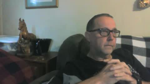 Vols online show from 02.08.25