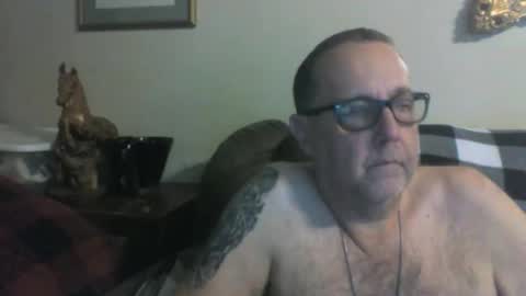 Vols online show from 02.10.25