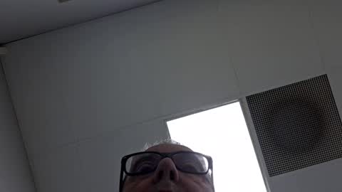 Vols online show from 02.21.25