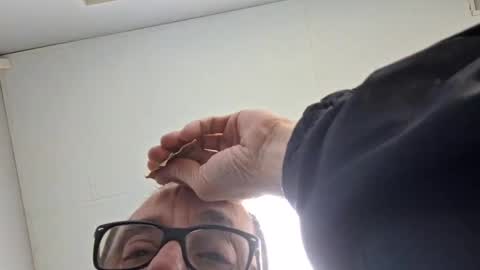 Vols online show from 02.24.25