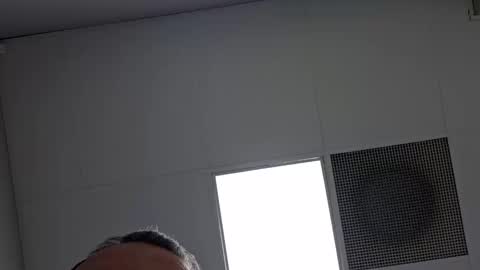 Vols online show from 03.10.25