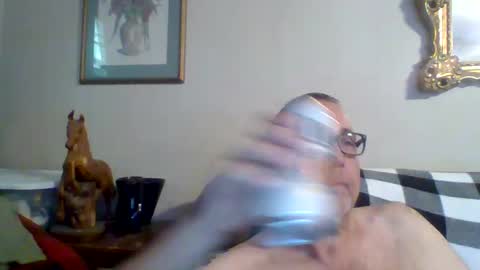 Vols online show from 09.14.25