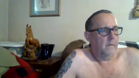 Vols online show from 09.17.25