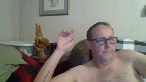 Vols online show from 10.18.25