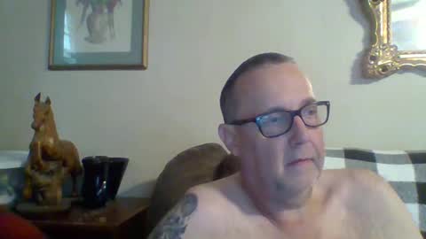 Vols online show from 10.26.25